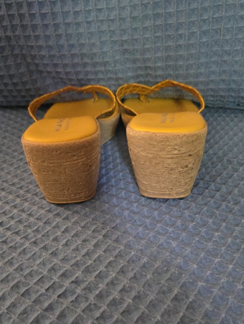 Mila Paoli Mustard Color Wedge Thong Sandals - Picture 4 of 5